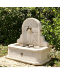 Fontaine de Jardin en Pierre Saint-Tropez