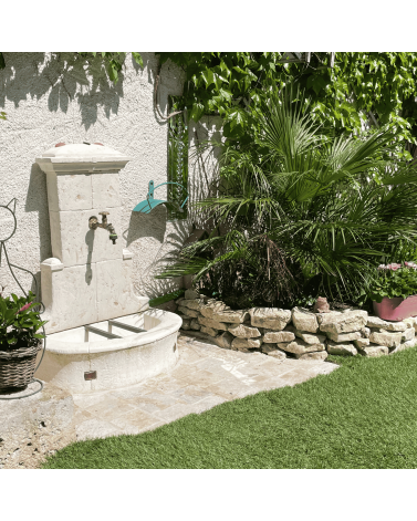 Fontaine de Jardin en Pierre Venise