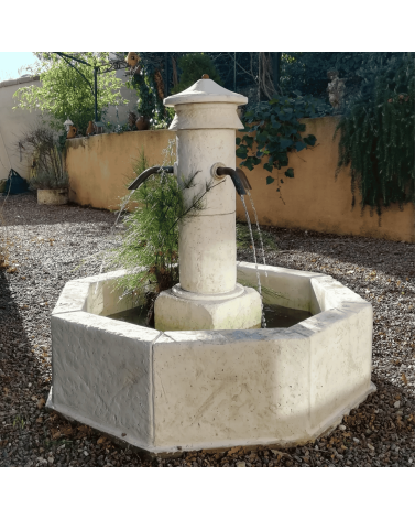 Fontaine de Jardin en Pierre Méridionale
