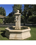 Fontaine de Jardin en Pierre Vincennes Fontaine de Jardin en Pierre Vincennes