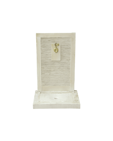 Fontaine ivoire pour décorer votre jardin