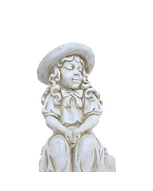 Statue de Jardin en Pierre Fillette Assise avec son Chapeau